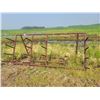 Image 1 : Steel or pipe rack