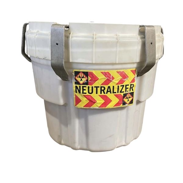 Warehouse 13 (2009–2014) - Neutralizer Transport Container