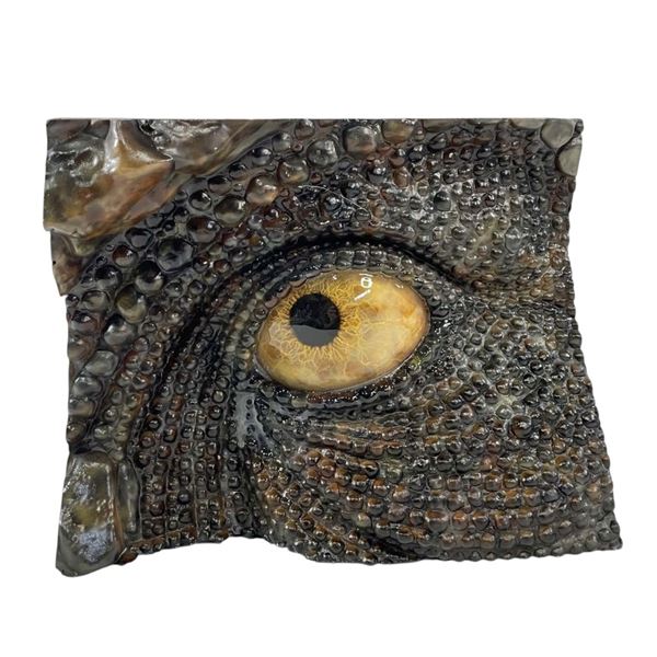 Jurassic Park (1993) - Tyrannosaurus Rex Reference Eye in Socket Display