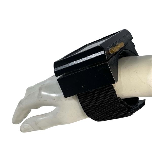 Solo: A Star Wars Story (2018) - Yacht Security Hero Light-Up Wrist Comlink