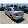 Image 4 : NISS VERSA 2010 T-SMOG