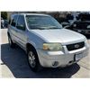 Image 2 : FORD  ESCAPE 2005 T-DONATION