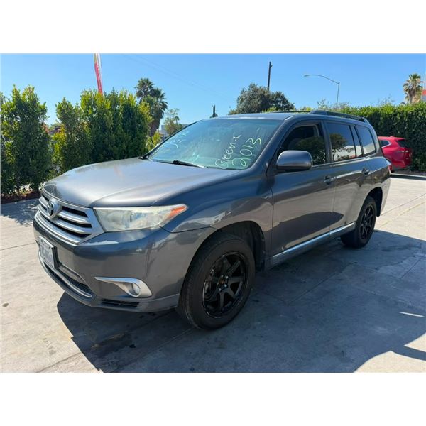 TOYT HIGHLANDER 2013 T-REPO 2 DAYS