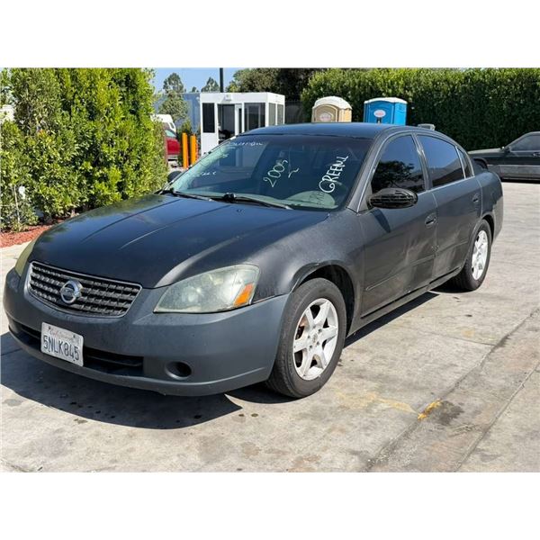 NISS ALTIMA 2005 T-DONATION