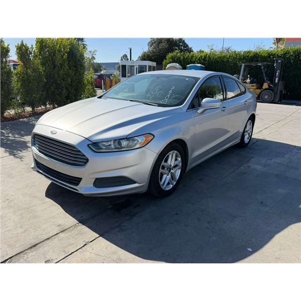 FORD  FUSION  2015 T-DONATION