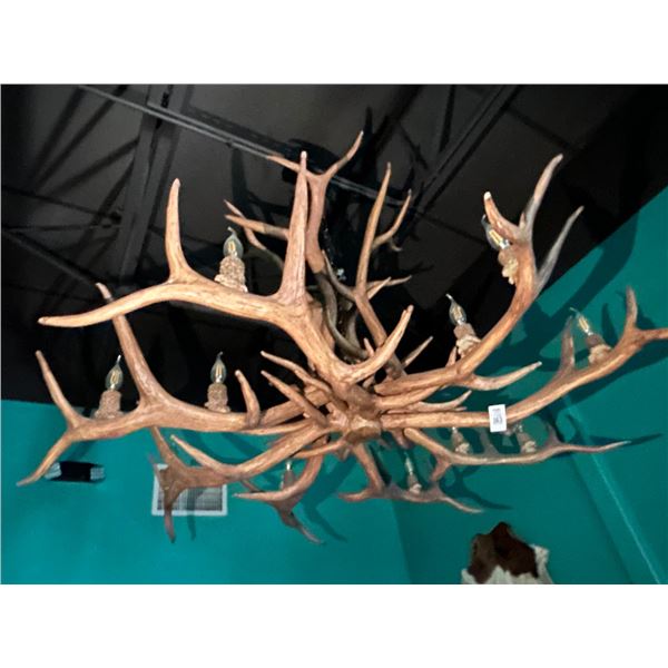 3-Large Antler Chandelier - 3 X $