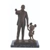 Image 6 : Virginia Davis' Partners Statue.