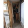 Image 34 : 1999 Ford Motorhome, Fiber Repair Needed