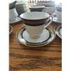 Image 3 : Noritake Vienna 2796 China Dinnerware Set
