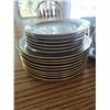 Image 4 : Noritake Vienna 2796 China Dinnerware Set