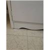 Image 6 : 1950s White Kitchen Hutch With Glass Doors