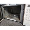 Image 2 : Panasonic Genius 1100W Microwave Oven