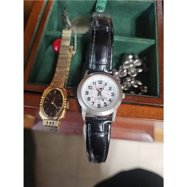 Seiko and Globlu Wrist Watch Pair