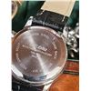 Image 4 : Seiko and Globlu Wrist Watch Pair