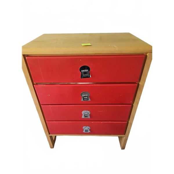 Chest of Drawers, 28x39 Inches