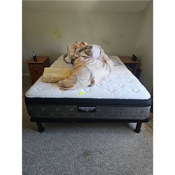 Kingsdown Handcrafted Queen Size Mattress
