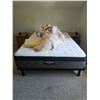 Image 1 : Kingsdown Handcrafted Queen Size Mattress