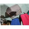 Image 3 : 7 Various Bags and Luggage