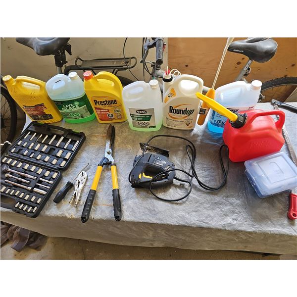 Automotive and Garden Tool and Fluid Lot