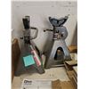 Image 1 : 3-Ton Steel Jack Stands
