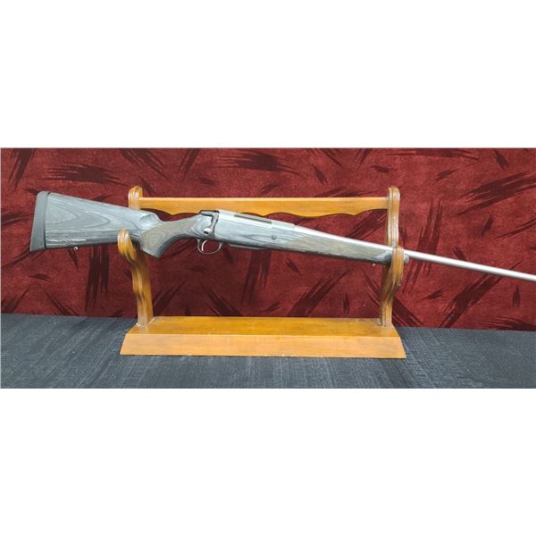 TIKKA T3X 300 WIN BOLT ACTION 24.3" SS BARREL, LAMINATED STOCK, DETACHABLE BOX MAG. RECOIL PAD, DRI