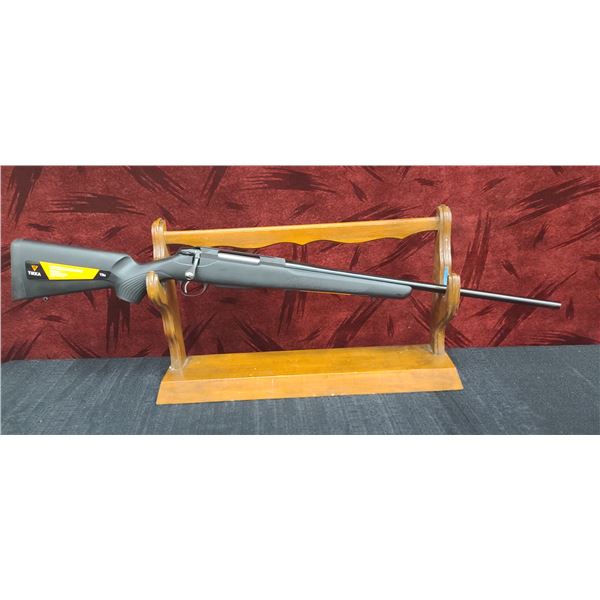 TIKKI T3X 243 BOLT ACTION, 22.4" BLUED BARREL, BLACK SYNTHETIC STOCK, RECOIL PAD, DETACHABLE BOX MAG
