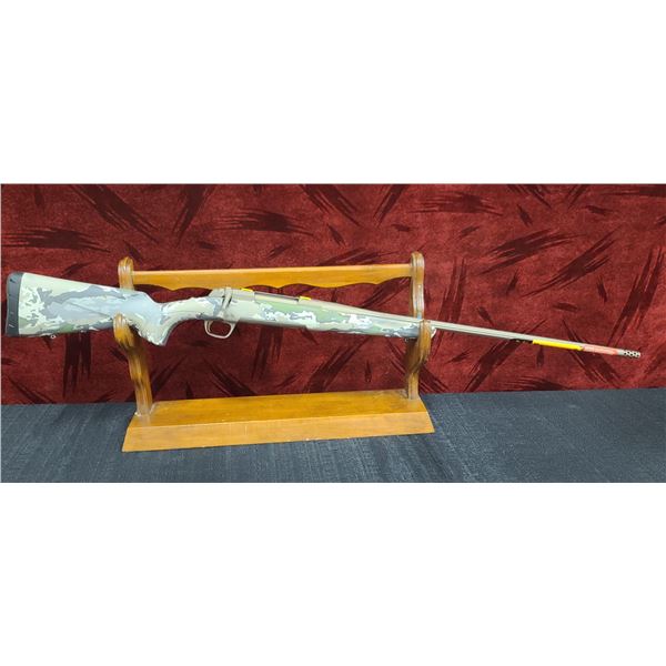 BROWNING X BOLT 300 WIN MAG. SPEED BOLT ACTION, 26" FLOATED CERAKOTE BARREL, RADIAL MUZZLE BRAKE, OV