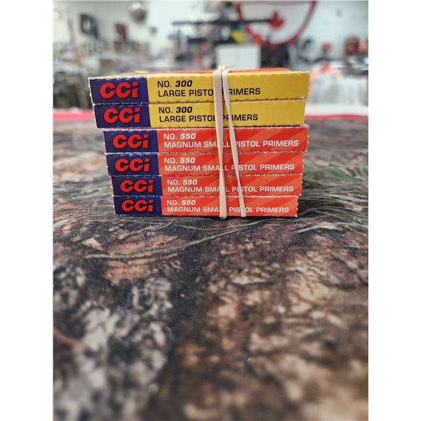 200 CCI LARGE PISTOL PRIMERS NO.300 AND 400 CCI MAGNUM SMALL PISTOL PRIMERS NO550