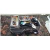 Image 1 : 5 PAIRS OF ASSORTED SUNGLASSES