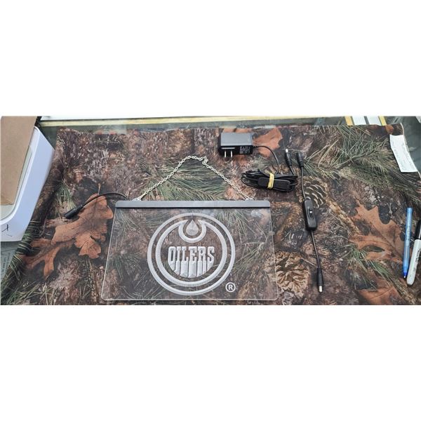 OILERS LIGHT UP SIGN