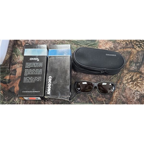 2 PAIRS OF SM/MED BLACK / AMBER COCOONS COVER OVERS FOR EYE WEAR. POLARIZED UV400 FLEX TO FIT