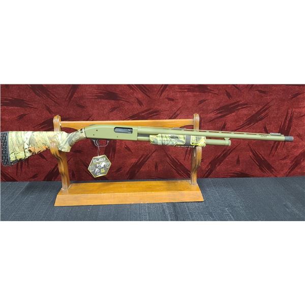 MOSSBERG 12 GAUGE FLEX 500 PUMP 24" BARREL C/W ACCU-VIEW FIBRE OPTIC SIGHTS OD GREEN & CAMO STOCK +