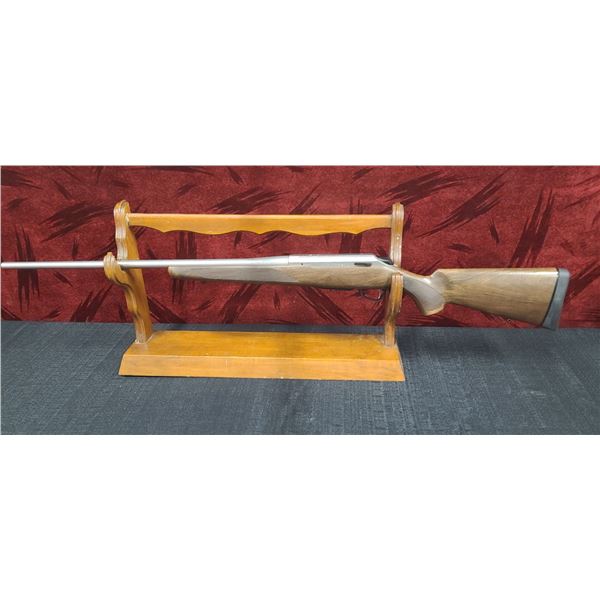 TIKKA T3 7MM REM MAG, HUNTER SS 24.3" BARREL SN: EC2033 NEW IN THE BOX