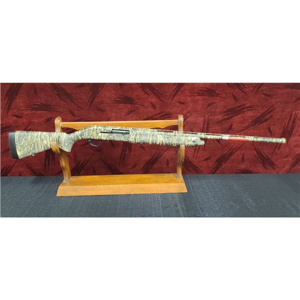 WINCHESTER SEMI AUTO 20 GAUGE WATERFOWL MAX-7 3" 28" BARREL, VENTED RIB FIBER OPTIC SIGHTS C/W 3 CHO