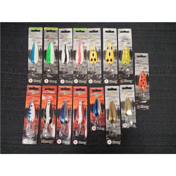 LEN THOMPSON 15 ASSORTED FISHING LURES