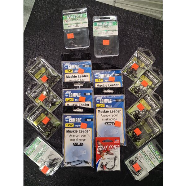 VARIOUS LARGE LOT MUSKIE LEADERS, CRANE SWIVELS, MUSTAD TREBLES 17 CNT