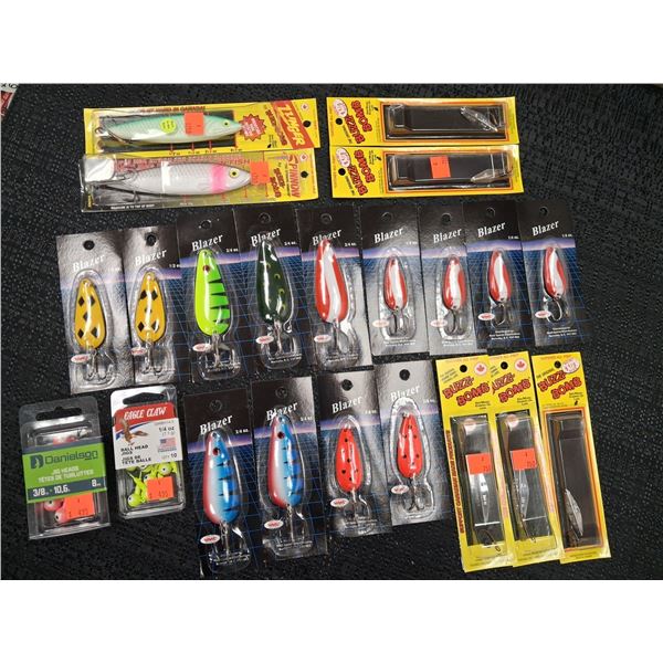 LOT OF ASSORTED FISHING LURES, JIGHEADS, BUZZ BOMBS 22 CNT