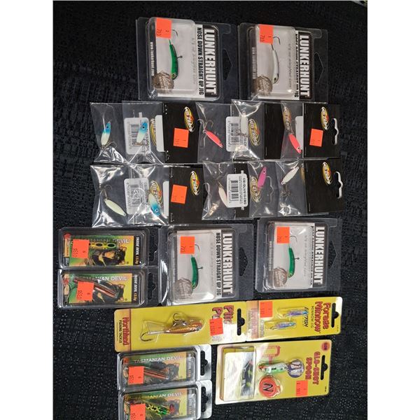 LARGE MIXED FISHING LURES VARIOUS SIZES & COLORS 21 CNT