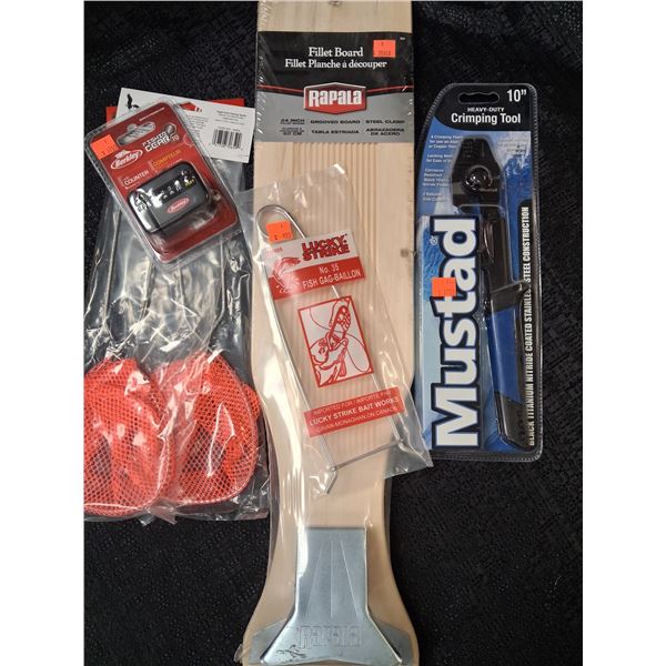 MUSTAD CRIMP TOOL, LINE COUNTER, DIP NETS, FISH CLEANING BOARD, SPEADER 6CNT