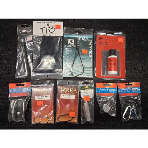 MIX OF FLY DRESSING, THERMOMETER, SPOOL TENDERS CLRESSA, LINE CLEANER, STACKER,NET RELEASE (10 PIECE
