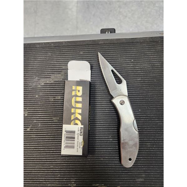 3 EUKO A148 FILDING KNIVES