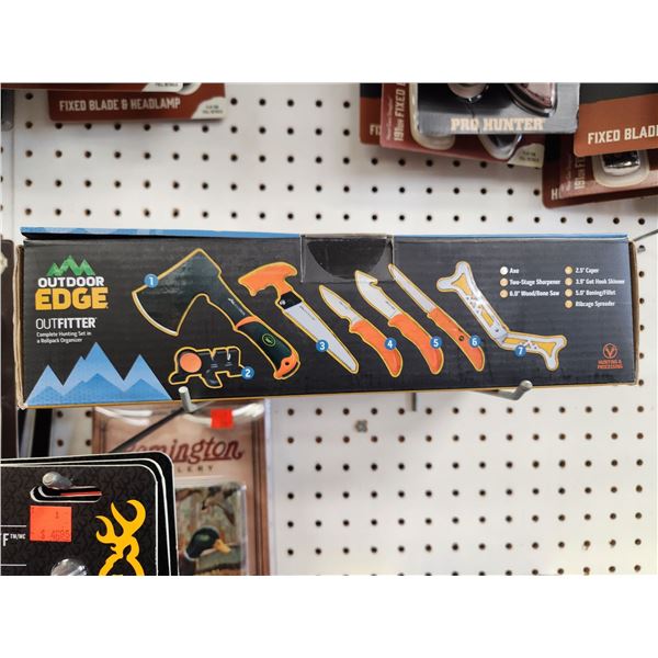OUTDOOR EDGE OUTFITTER COMPLETE HUNTING SET WITH CASE