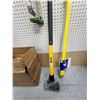 Image 1 : TONLII 10 LBS SLEDGE HAMMER C/W COMPOSITE HANDLE
