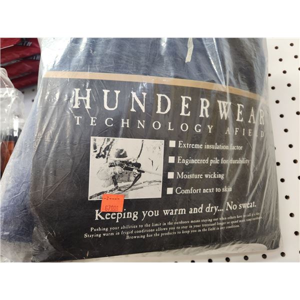 3 XL THERMAL UNDERWEAR + ONE UNDERWEAR 3XL THERMAL PANTS