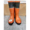 Image 1 : VIKING CHAINSAW BOOT SIZE 5