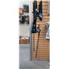 Image 1 : 4 WALKING POLES + GATORS