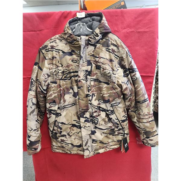 UNDER ARMOUR EXTREME JACKET SEASON KIT M $330 RT