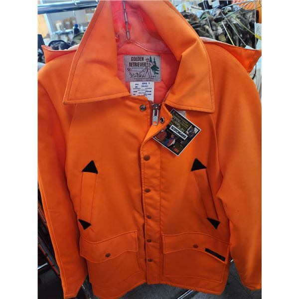 1 GOLDEN RETRIVER BLAZING ORANGE + 1 WILDFOWLER WHITE JACKET SIZE SM
