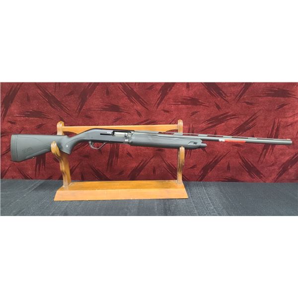 WINCHESTER SEMI AUTO 12 GA. SUPER X 4, 3.5" CHAMBER, 28" BARREL, BLACK SYN. STOCK, FIBER OPTIC SIGHT