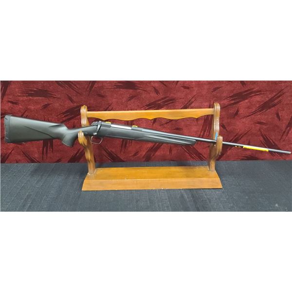 BROWNING 300 WIN MAG. X BOLT COMSITE STALKER, BOLT ACTION, 26" BLACK FINISH BARREL, BLACK SYN. STOCK